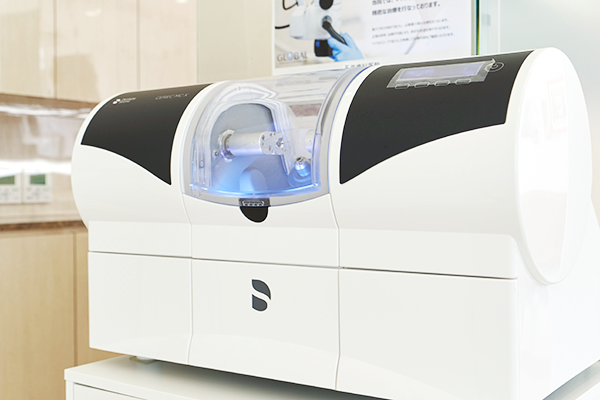 精密な詰め物・被せ物で美しい歯を取り戻す