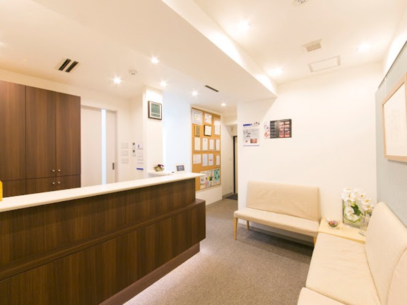 【JR小岩駅 南口より徒歩3分】【日本歯内療法学会専門医・日本顕微鏡歯科学会認定医在籍】最先端の医療設備による高度な治療を提供する笠原デンタルオフィス