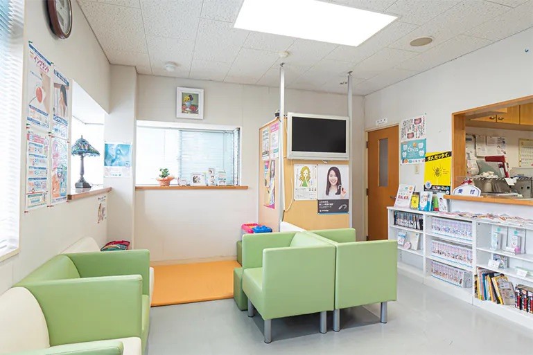 【WEB予約可・駐車場完備】有馬歯科医院が大切にする幅広い診療と安心の医療体制