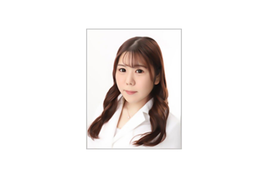 院長の石川　怜奈