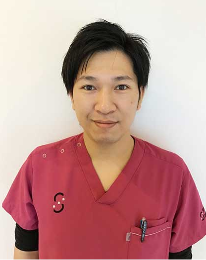 院長の金井拓実