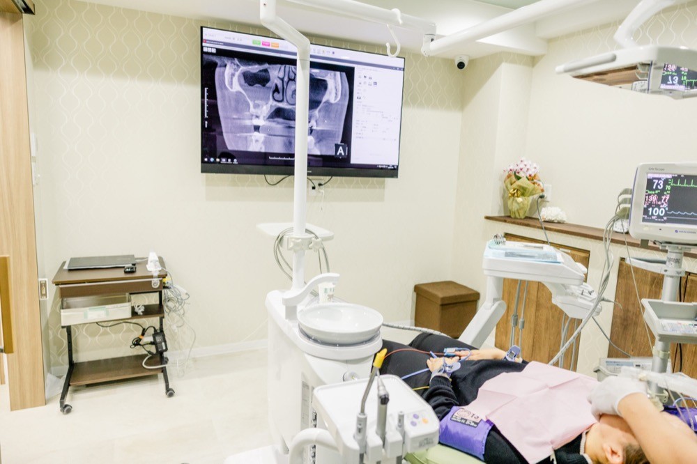 できる限り歯科医院と同様の診療を行えるように努めています