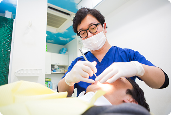 院長の古宅 康俊