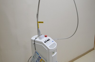 炭酸ガスレーザーを導入しています