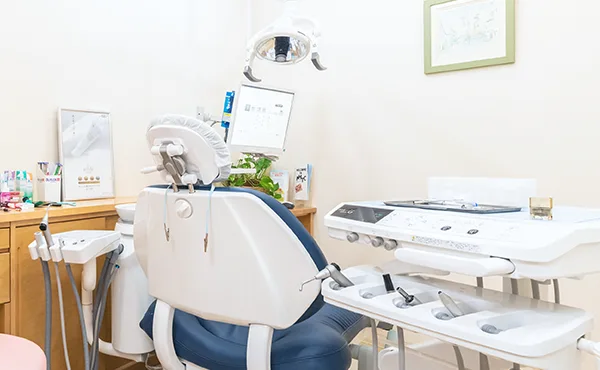 失った歯の機能と美しさを取り戻す