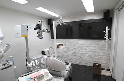 ①受付②待合室③診療室