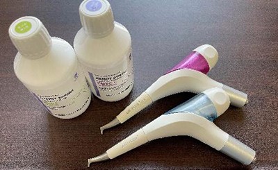 パウダーを活用ししつこい汚れを落とします