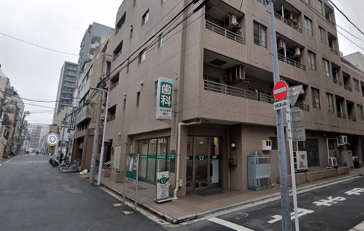 ①外観②モニター画面のある診療室③院長が責任をもって担当いたします