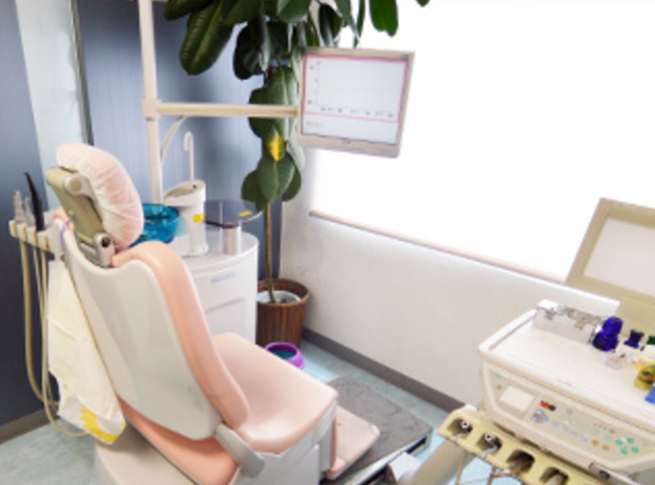 精密な診査診断と高度な技術で快適な咬み合わせを回復します