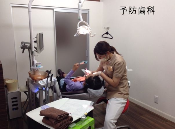 歯と歯茎にやさしい治療を行なっています