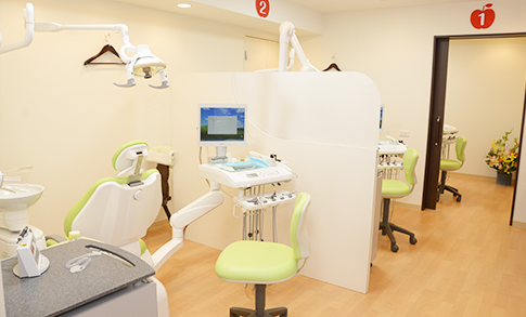 科学的根拠と予防重視の個別化医療で長期的な口腔健康をサポート