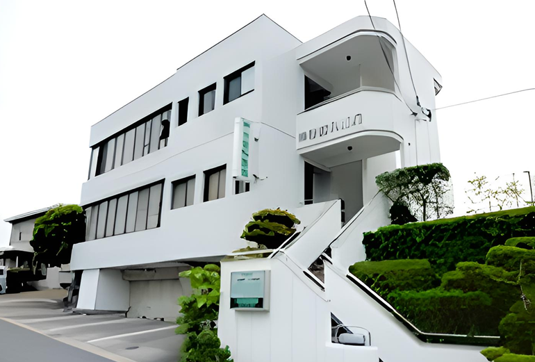 【南大高駅から徒歩16分】【歯学博士院長在籍】地域に寄り添う丁寧な診療の神谷歯科医院