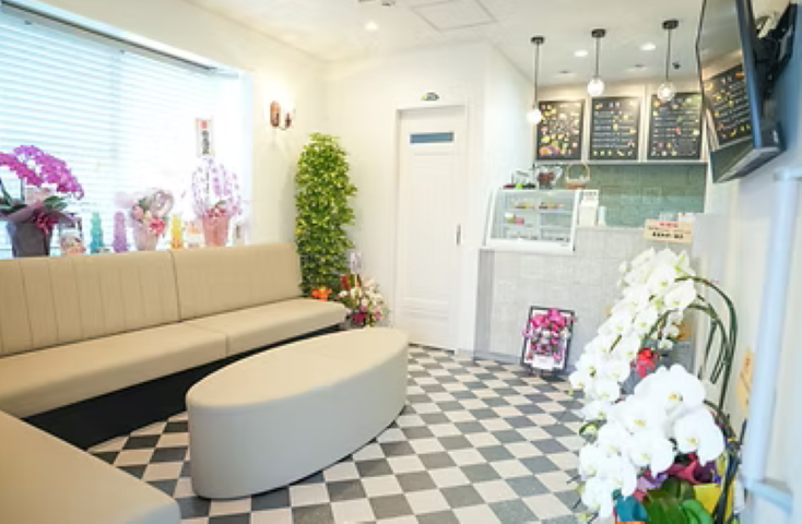 ①受付②待合室③診察室