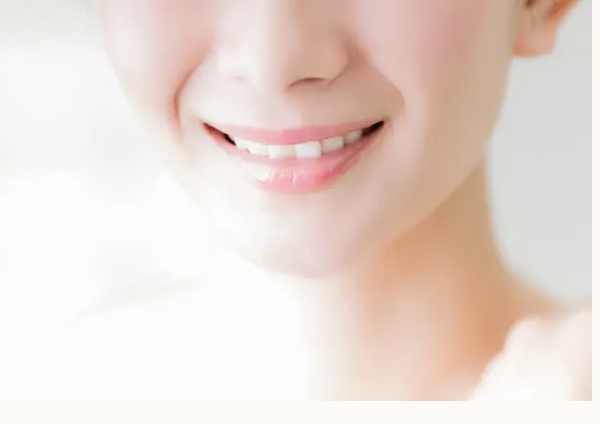 審美歯科・ホワイトニングでは患者様も求める見た目を追求します