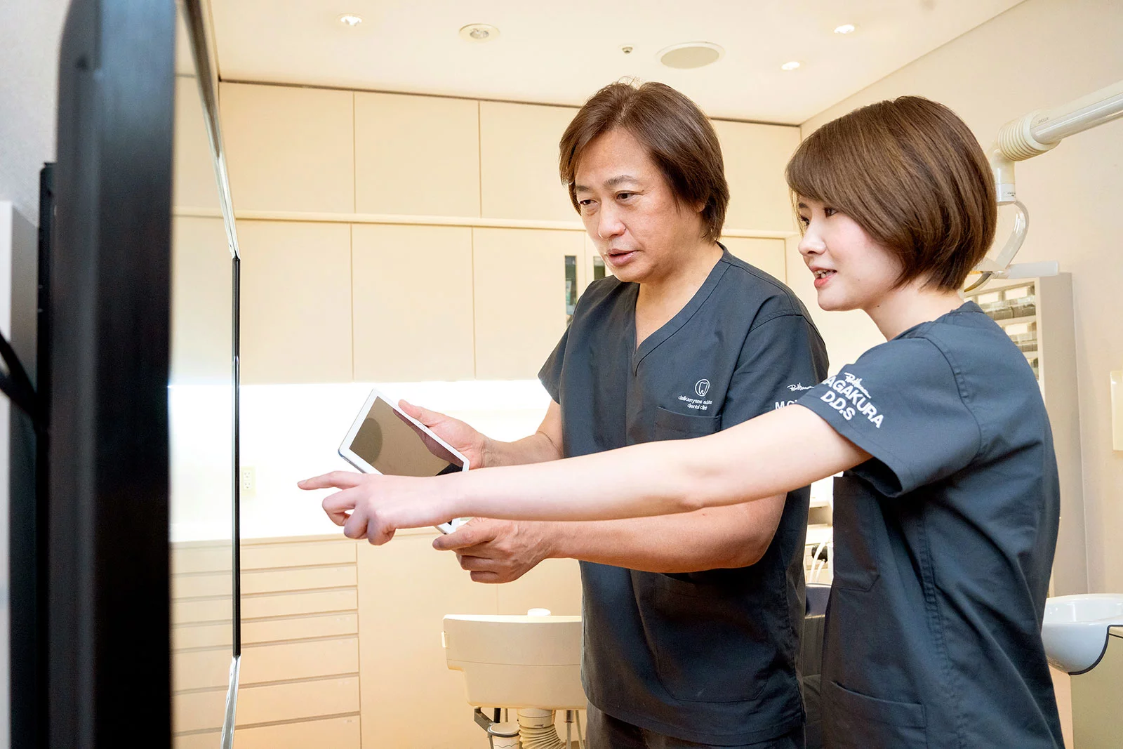 【代官山駅から徒歩1分】健康的で美しい歯を目指す代官山アドレス歯科クリニック