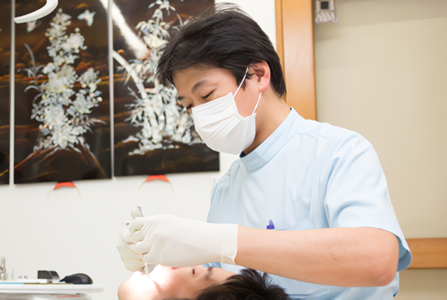 虫歯予防に効果的なブラッシング方法を指導します