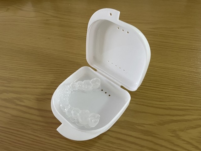 専用のマウストレーを利用します