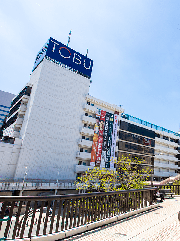 ①東武百貨店船橋店②受付③診療室