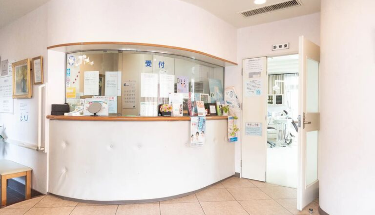 【桜坂駅近く・駐車場完備】小学校の歯科校医が在籍する地域密着の泉歯科医院