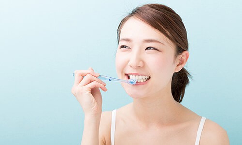 フッ素塗布やキシリトールの活用なども取り入れながら、お口の健康を長く維持できるようサポートしています。