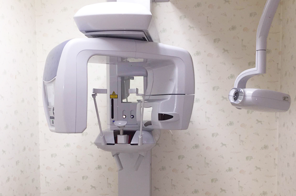 豊富な経験と高度な技術で、あらゆる口腔外科治療に対応