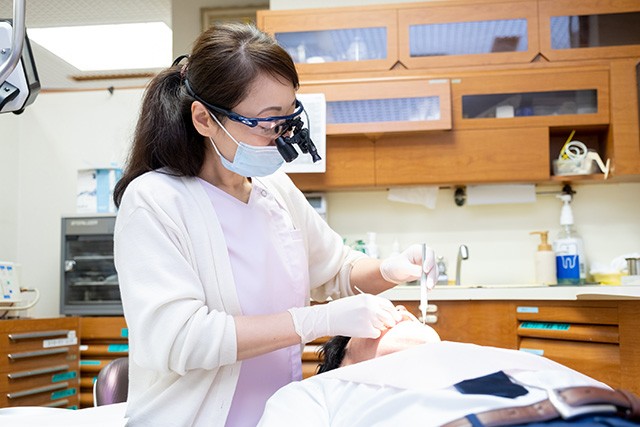 一般的な歯科治療から専門性の高い矯正治療まで対応
