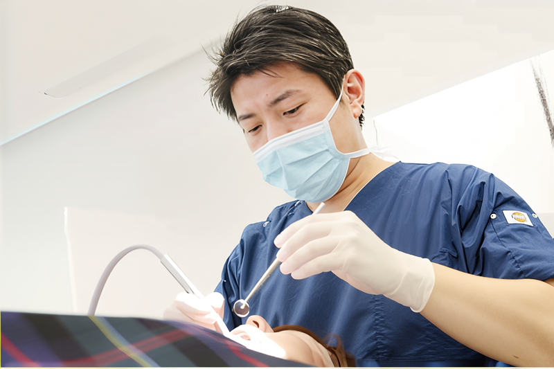 先進技術と徹底した術前診断で安全・確実な歯の再建を実現