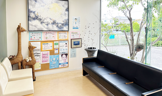 【蟹江駅南口徒歩5分】担当制で予防ケアし幅広い世代に対応する竹内歯科医院