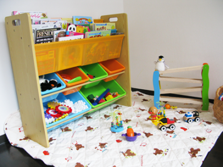 ①受付②診療室③キッズスペース