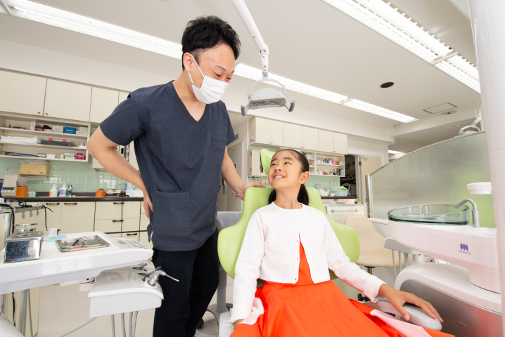 子どもの成長に合わせた安心の咬合育成プログラム