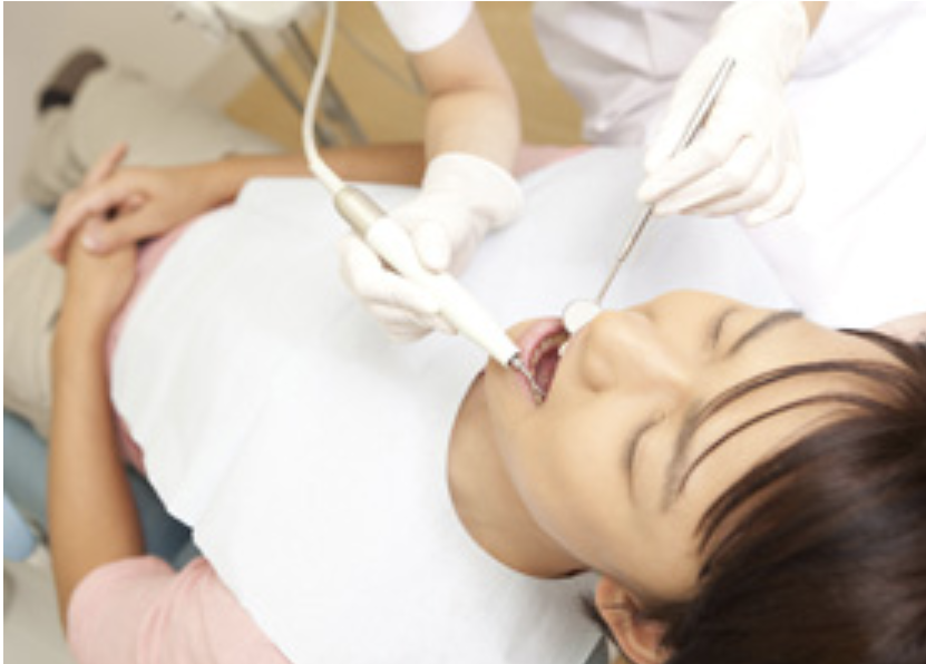 歯周病治療の様子