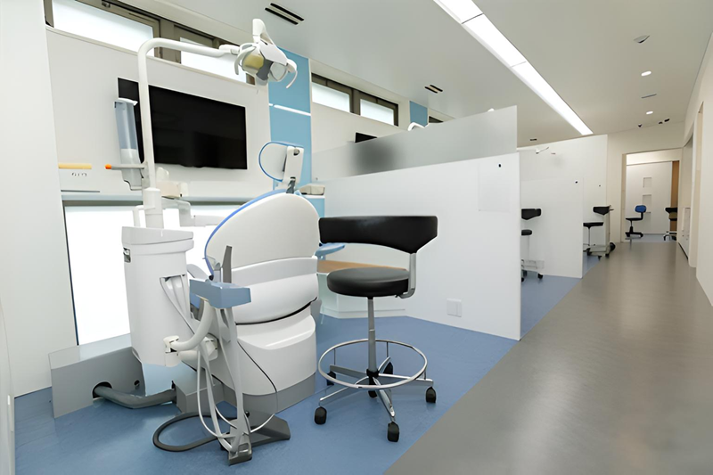 包括的口腔ケアと予防重視の姿勢で生涯にわたる健康をサポート