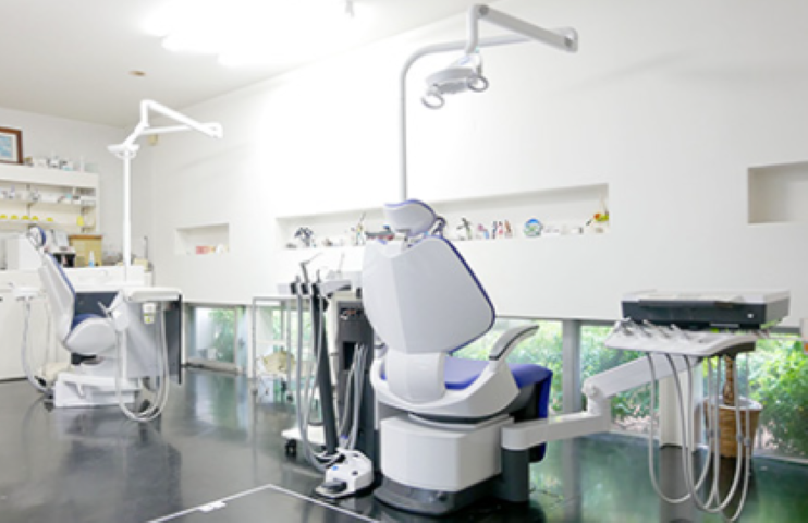 【JR鴨宮駅から徒歩5分】矯正歯科専門医が対応する椿矯正歯科クリニック