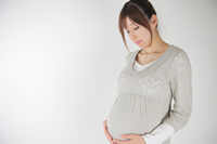 妊娠中に歯科診療をすべき理由があります