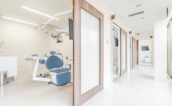 【福原駅から徒歩16分】【かかりつけ歯科医機能強化型歯科診療所 認定医院】歯を残す治療に力を入れている ふくはら歯科クリニック