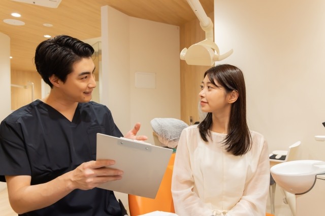 お口の状態について丁寧に説明します