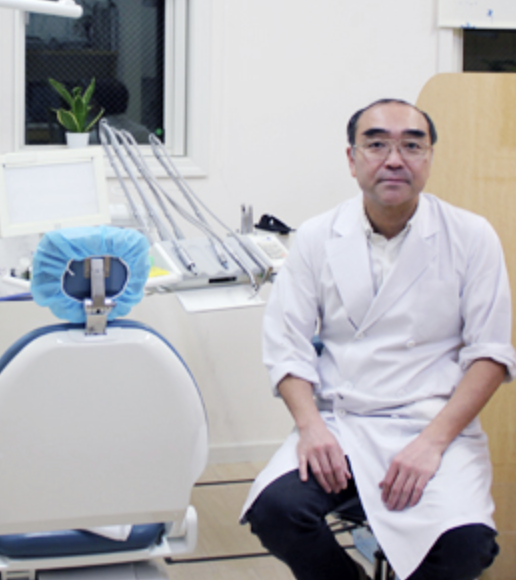 院長の服部真人