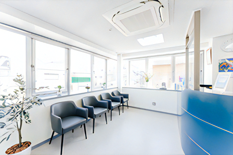 【船堀駅 北口より徒歩17分】【日本臨床歯周病学会認定医・日本臨床歯周病学会歯周インプラント認定医・日本顎咬合学会認定医在籍】患者様を笑顔にする治療を提供するうめむら歯科医院