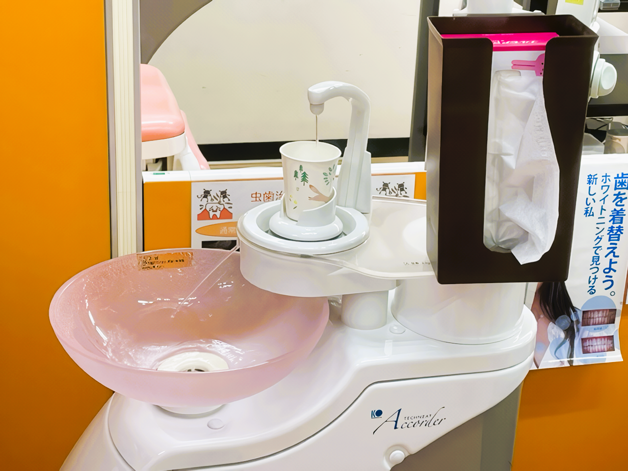 歯科用顕微鏡により緻密な治療が可能です