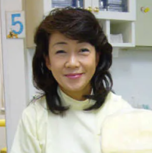 理事長の髙野　博子