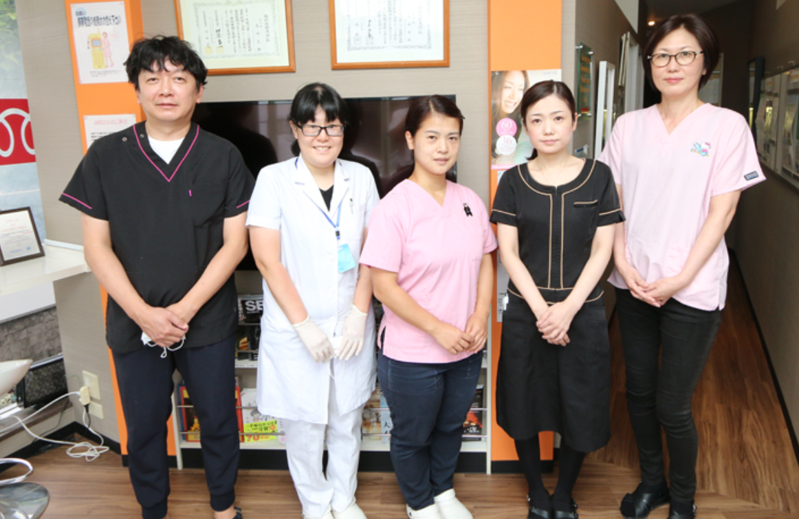 専門医連携と生涯ケアで患者と共に歩む総合的口腔医療