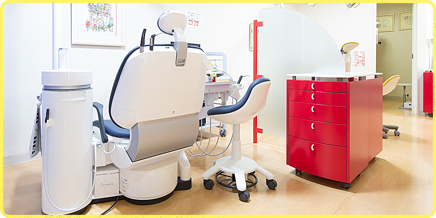 【日本顎咬合学会噛み合わせ認定医＆保育士在籍】家族で通える安心の歯科医院