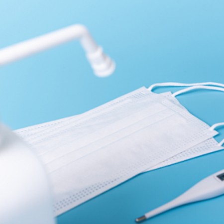 【ネット予約可・駐車場完備】先進設備と丁寧な対話で支える地域に根ざした吉田歯科