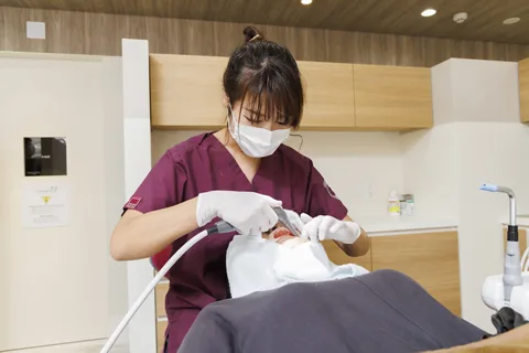 専門ドクターが診断と治療を担当し、重度の症例にも対応