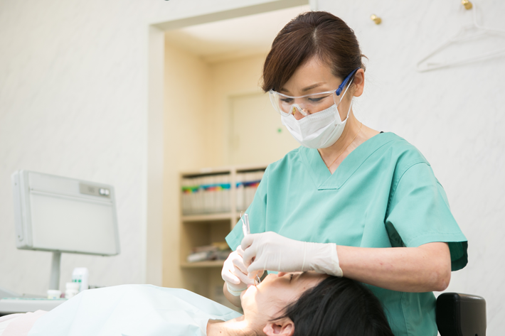 歯の保存に努めます