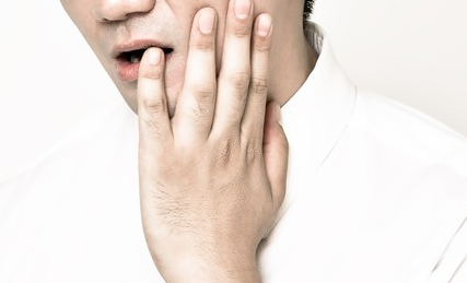 歯周病を予防し健康な歯を長く保つためにチェックを受けることが大切です