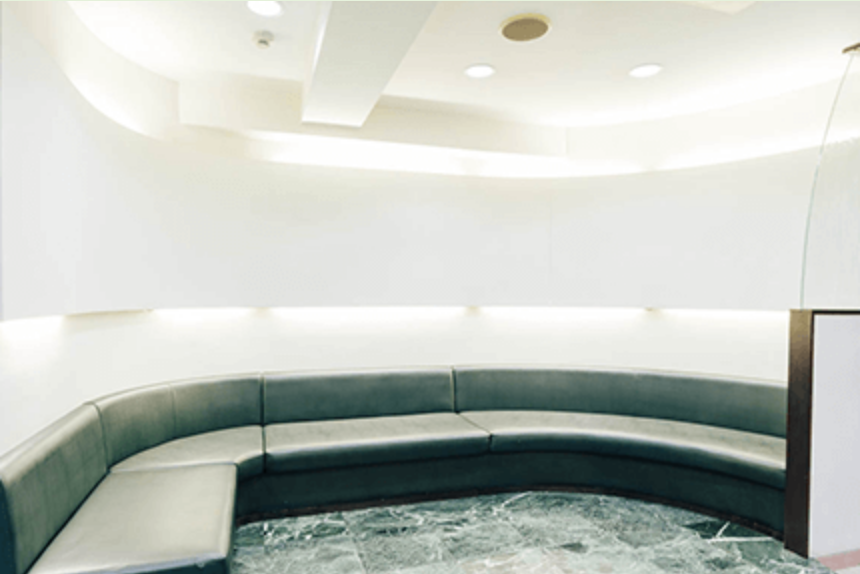 ①受付②待合室③診察室