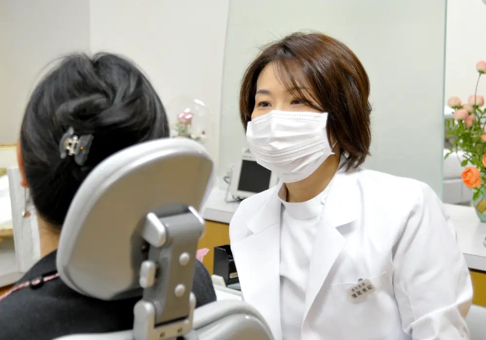 健康な歯で笑顔に