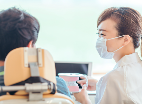 歯周病の進行を見逃さず、丁寧な検査と処置でお口の健康をサポート