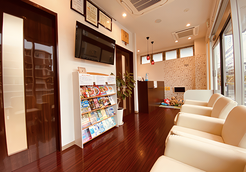 医院では、歯肉の状態によって段階的な治療を実施しています。